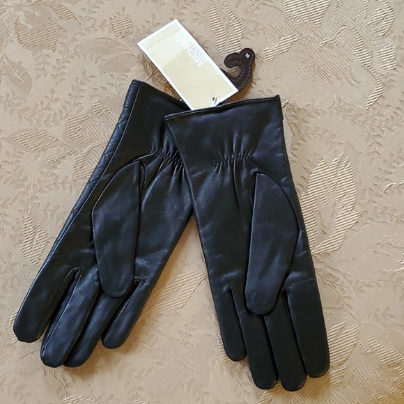 MICHAEL Michael Kors Leather Gloves - Picture 2 of 3